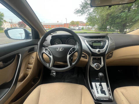 2012 Hyundai Elantra GLS
