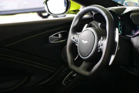 2020 Aston Martin Vantage