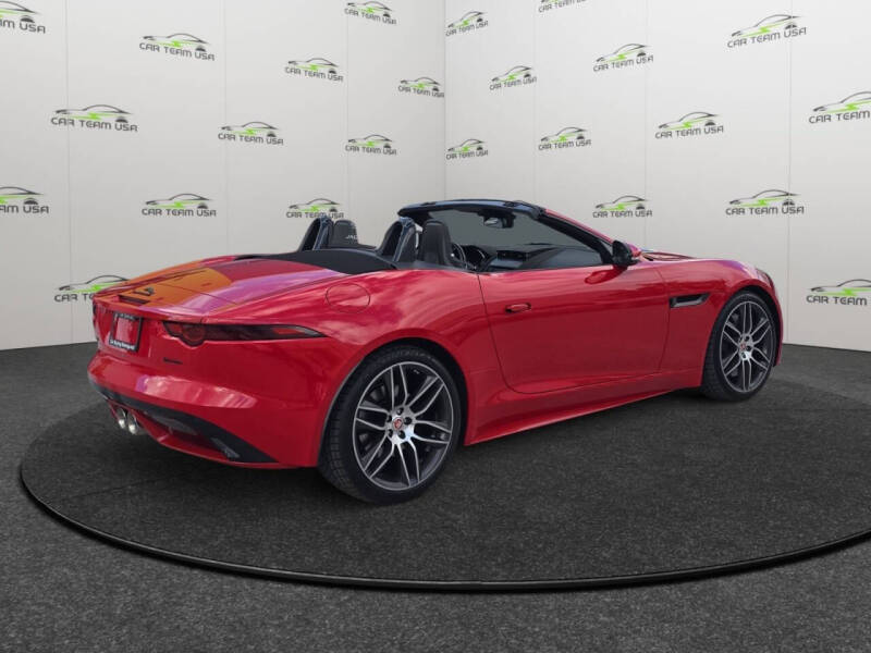 2018 Jaguar F-TYPE R-Dynamic