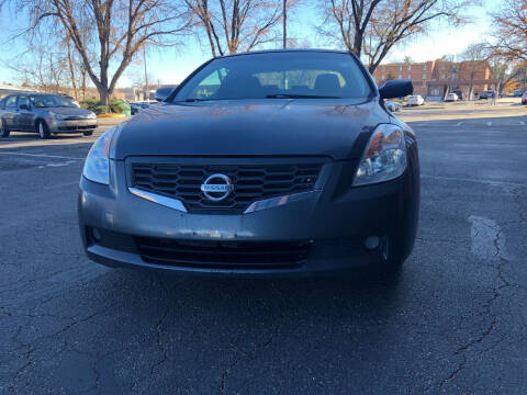2009 Nissan Altima for sale at Modern Auto in Denver CO