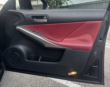 2018 Lexus IS 300