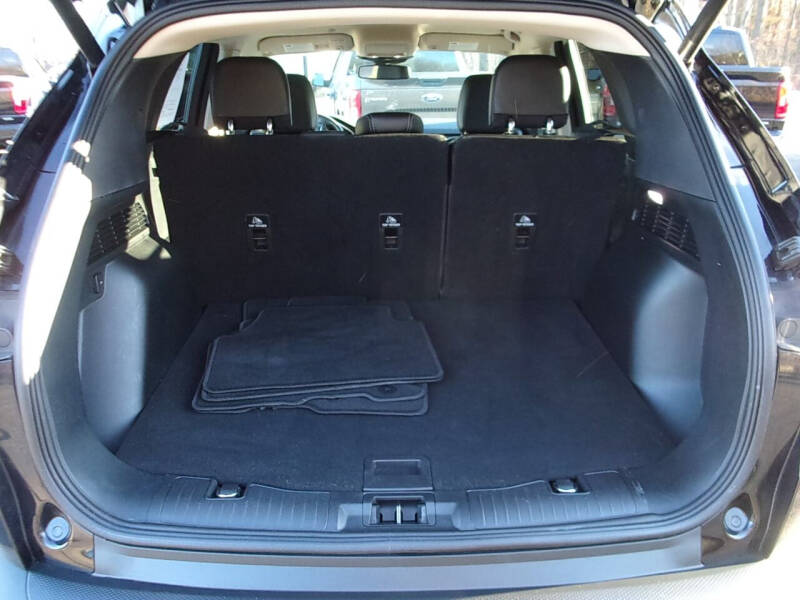 2020 Ford Escape Hybrid Titanium