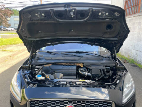 2019 Jaguar E-PACE P250