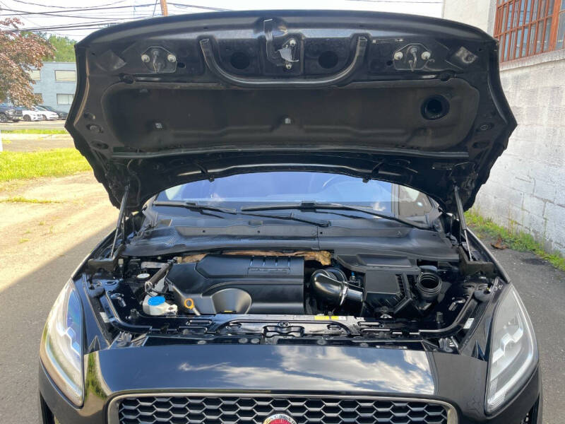 2019 Jaguar E-PACE P250