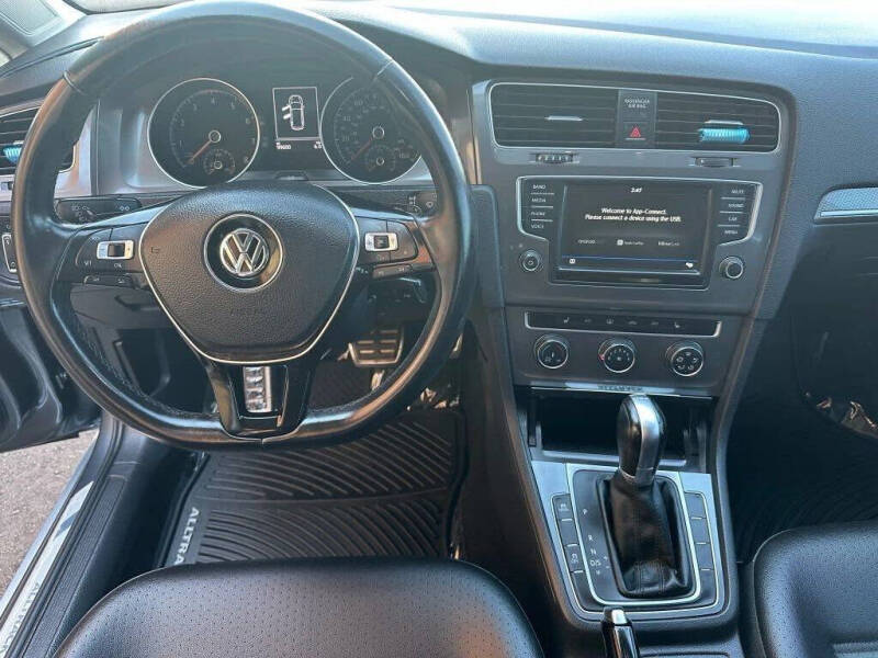 2017 Volkswagen Golf Alltrack