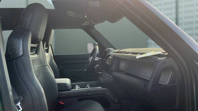 2026 Land Rover Defender