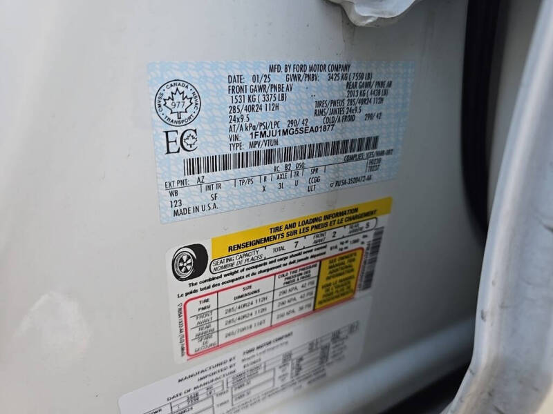 2025 Ford Expedition Platinum