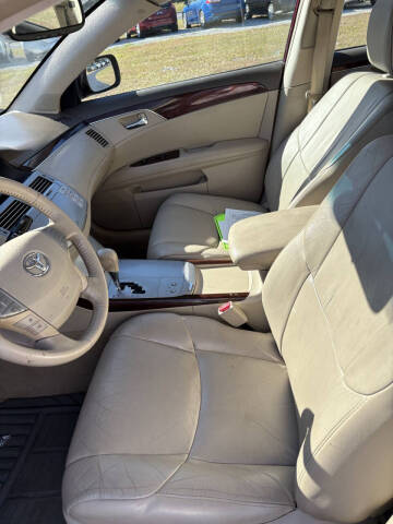 2010 Toyota Avalon XL