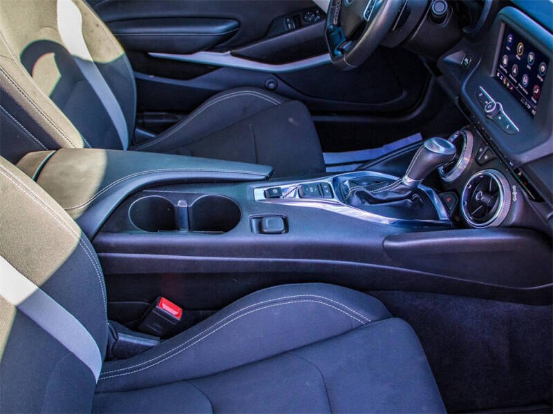 2023 Chevrolet Camaro LT1