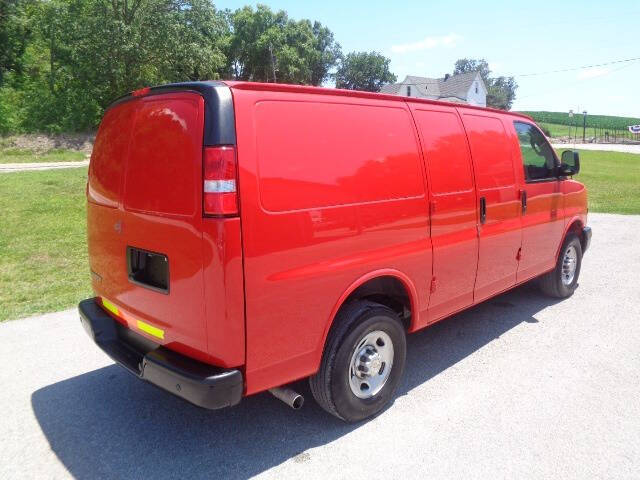 2024 Chevrolet Express 2500