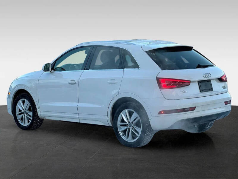 2016 Audi Q3 2.0T quattro Premium Plus