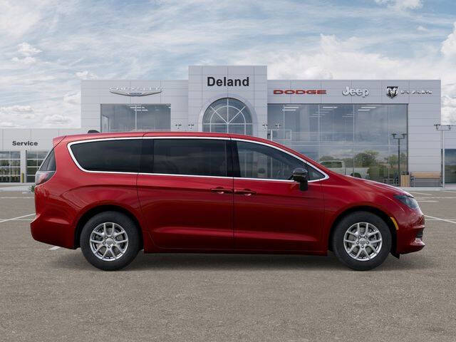 2026 Chrysler Voyager LX