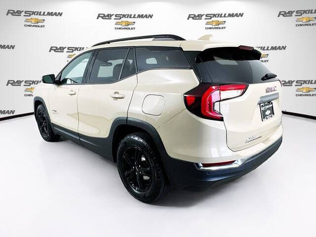 2022 GMC Terrain AT4