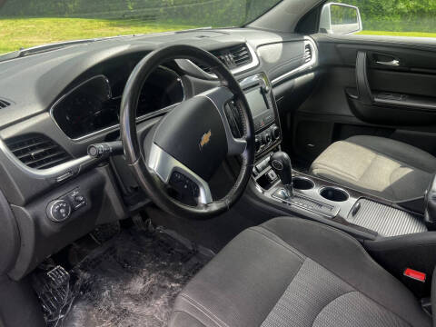 2017 Chevrolet Traverse LT