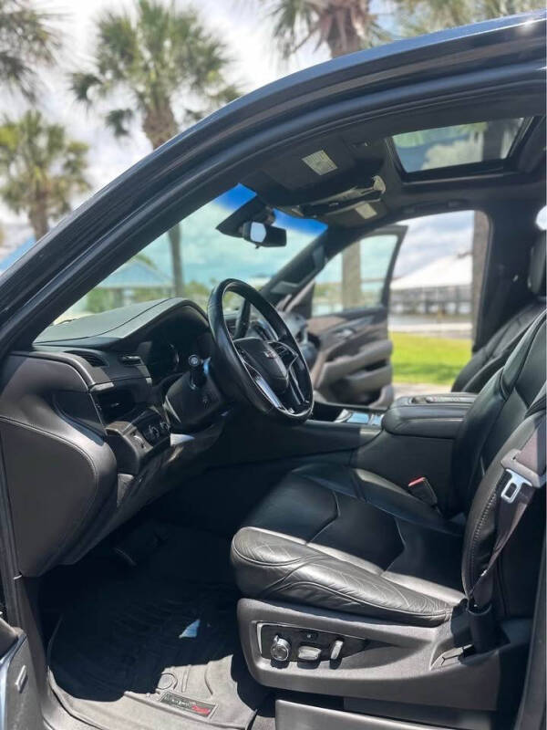 2017 Cadillac Escalade Platinum