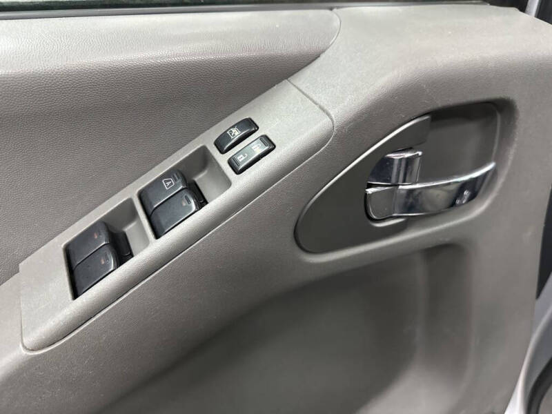 2021 Nissan Frontier SV