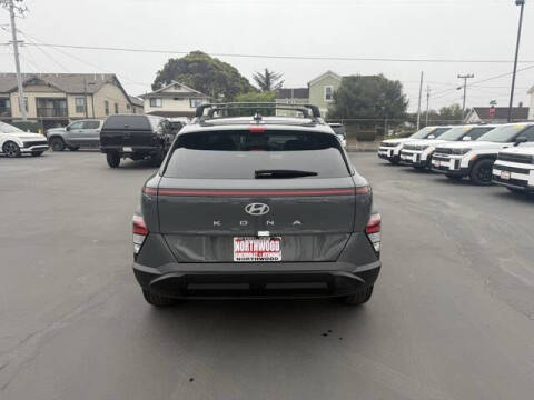 2025 Hyundai Kona SEL