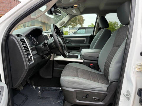 2018 RAM 1500 SLT