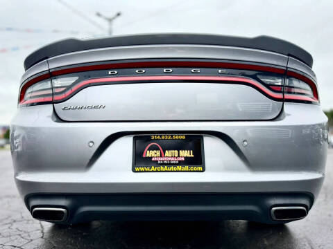2015 Dodge Charger SE
