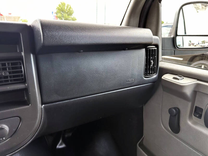 2013 Chevrolet Express 2500