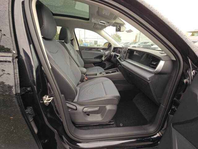 2025 Volkswagen Tiguan SE 4Motion