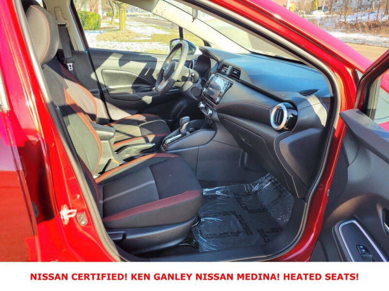 2023 Nissan Versa SR