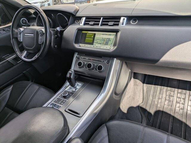 2017 Land Rover Range Rover Sport SE