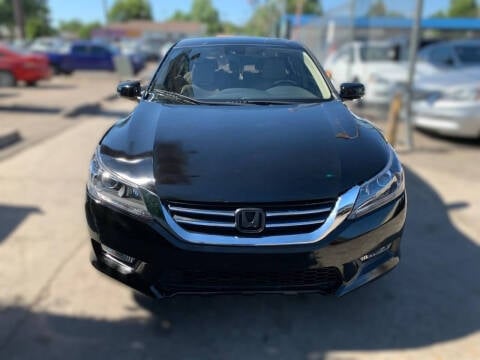2014 Honda Accord for sale at Queen Auto Sales in Denver CO