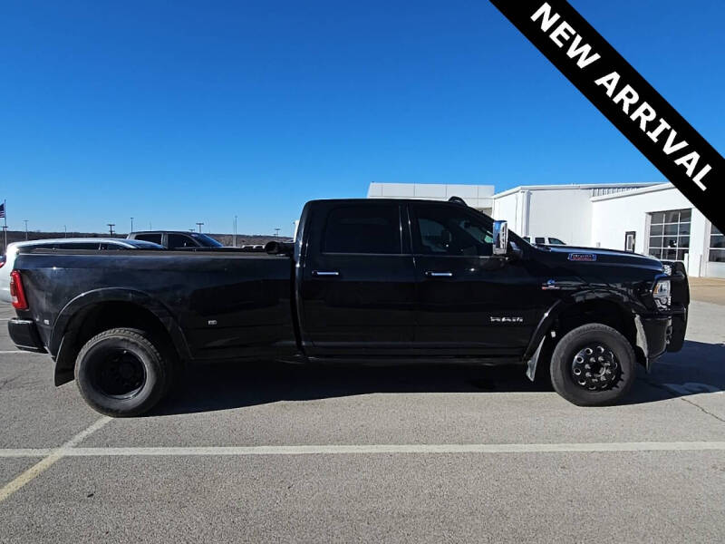 2022 RAM 3500 Laramie