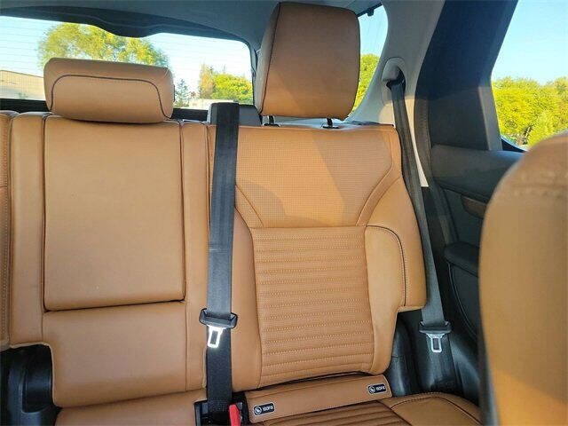 2020 Land Rover Discovery HSE