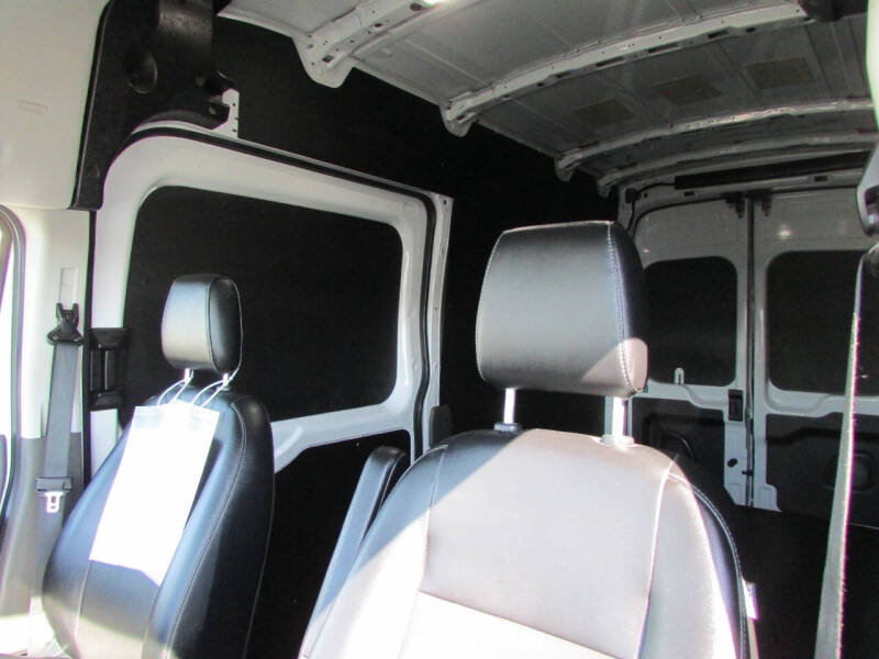 2023 Ford Transit 250