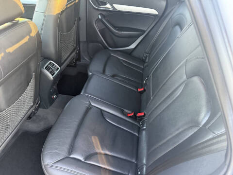 2018 Audi Q3 2.0T quattro Premium