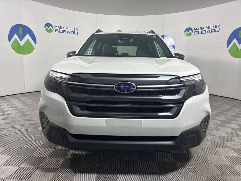 2025 Subaru Forester Premium Hybrid