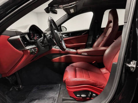 2020 Porsche Panamera