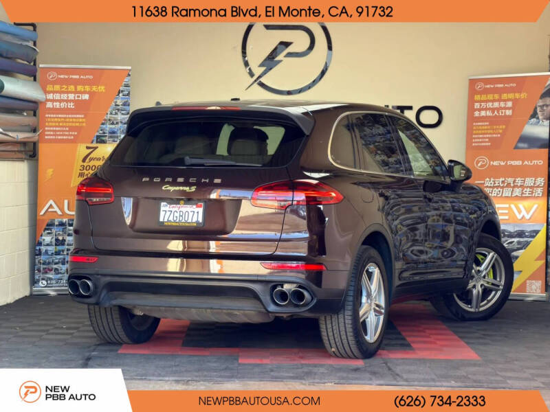 2016 Porsche Cayenne S E-Hybrid
