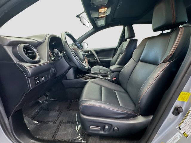 2016 Toyota RAV4 SE
