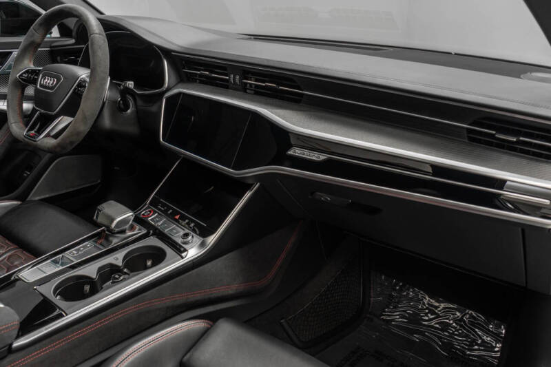 2024 Audi RS 6 Avant 4.0T quattro Avant performance