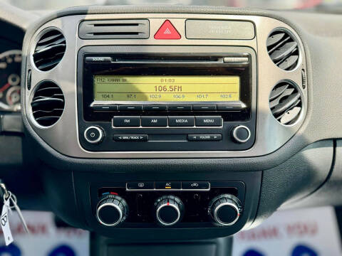 2011 Volkswagen Tiguan SE 4Motion