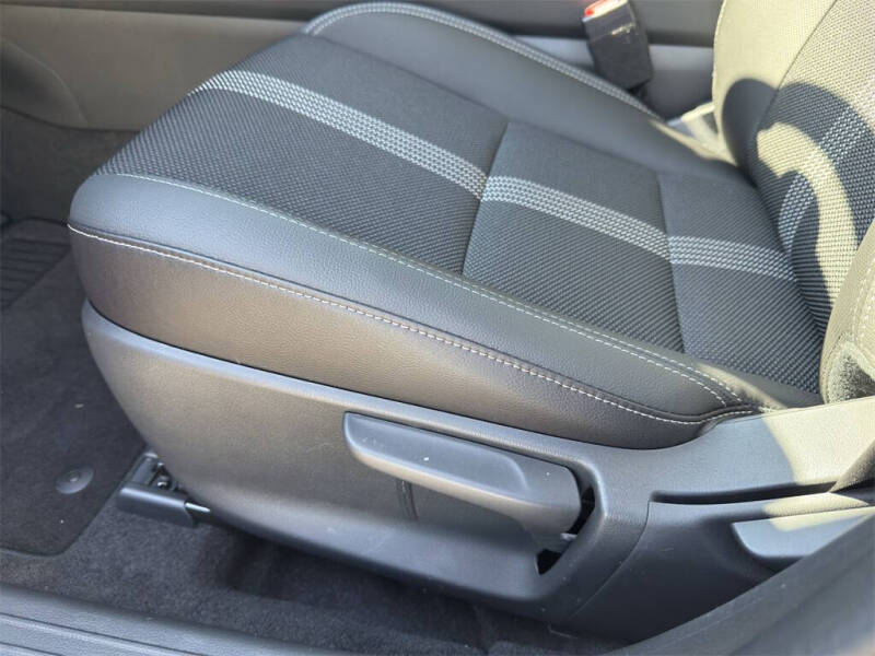 2025 Mazda CX-50 2.5 S Select