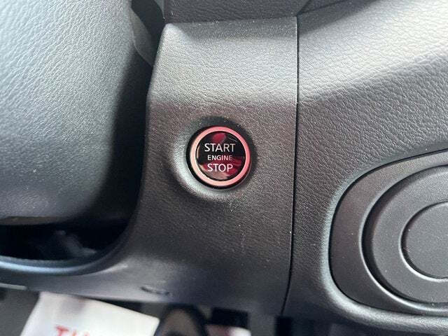 2023 Nissan Frontier 36