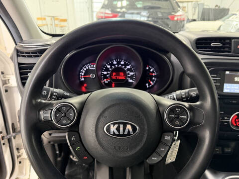 2017 Kia Soul +