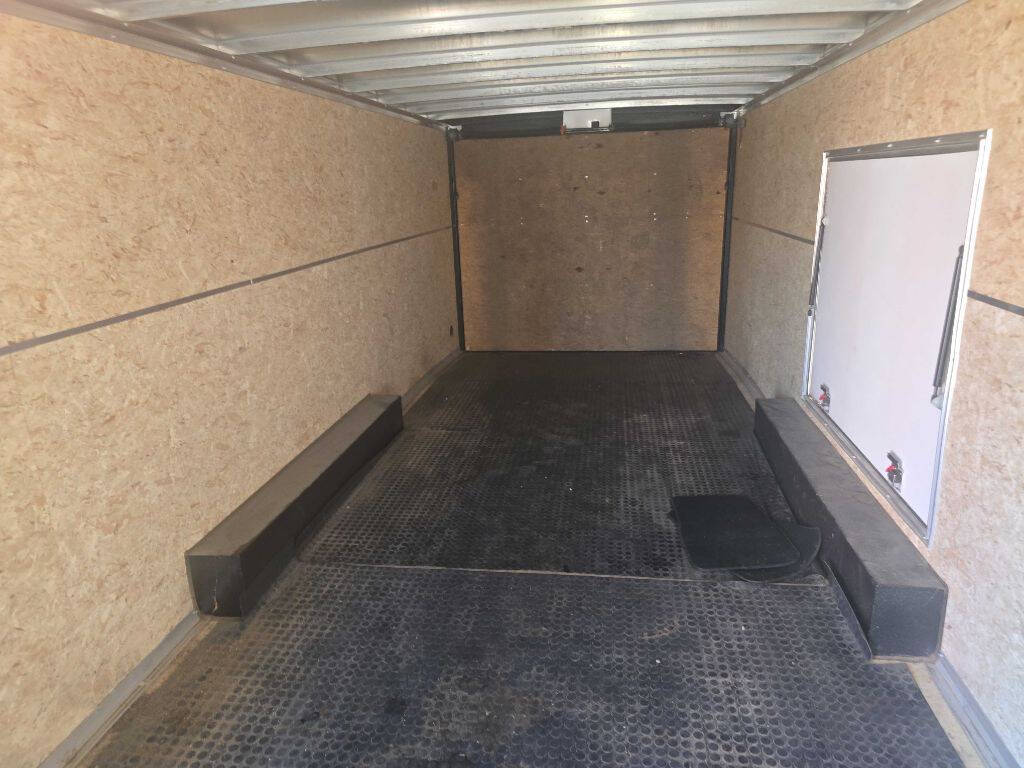 2022 H & H ENCLOSED 28 FEET 19