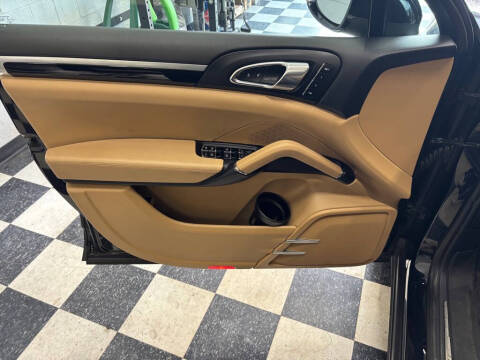 2017 Porsche Cayenne