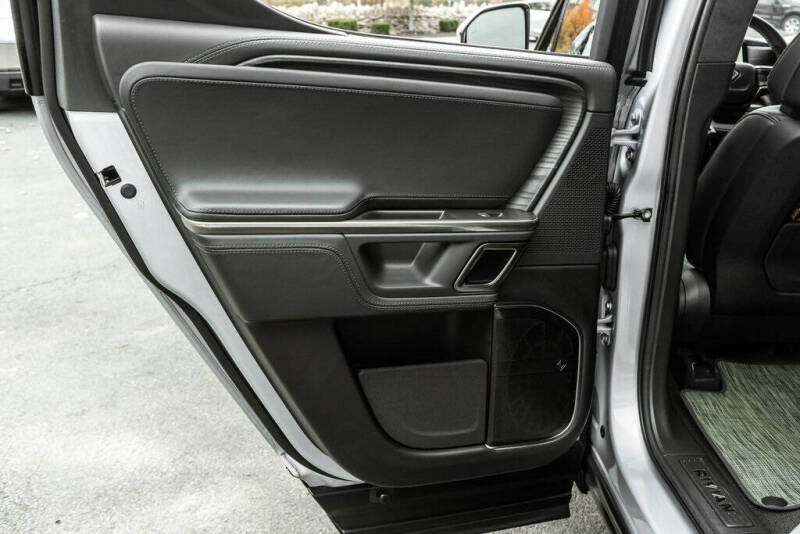 2023 Rivian R1T Adventure