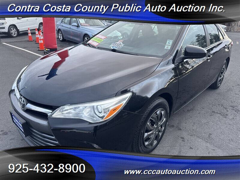 2015 Toyota Camry LE