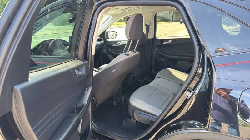 2021 Ford Escape Hybrid SE