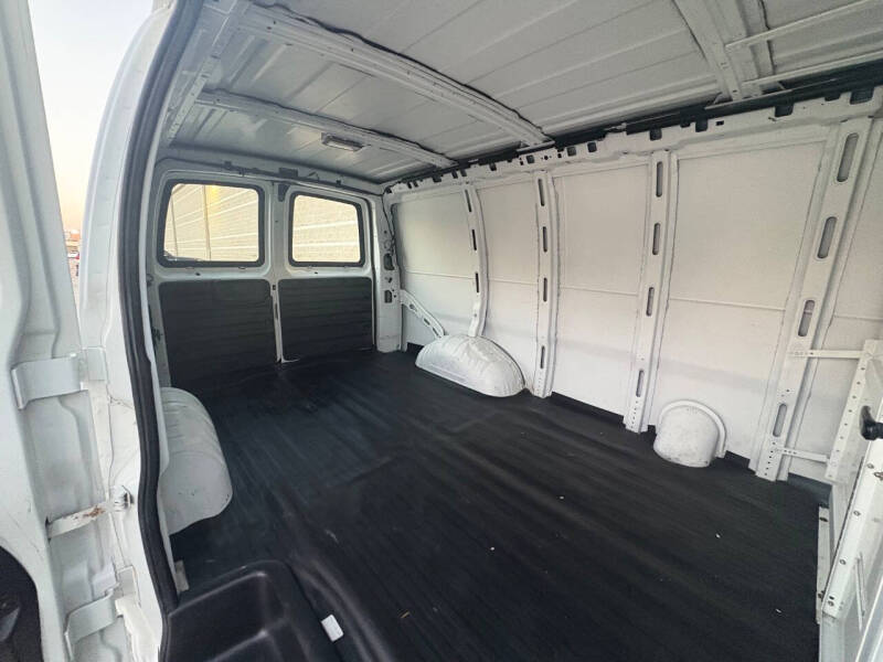 2010 Chevrolet Express 2500