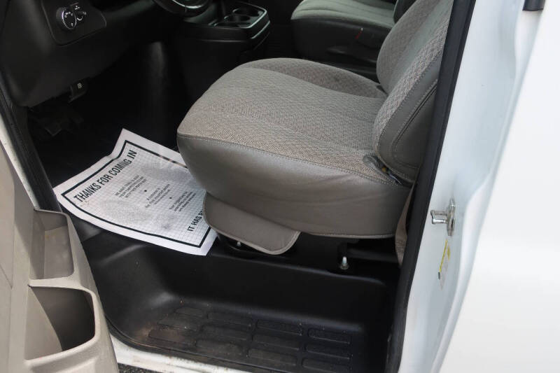 2016 Chevrolet Express 2500