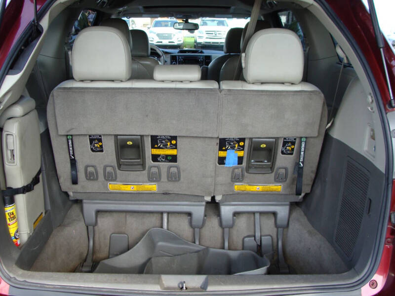 2014 Toyota Sienna
