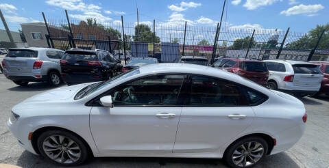 2015 Chrysler 200 S